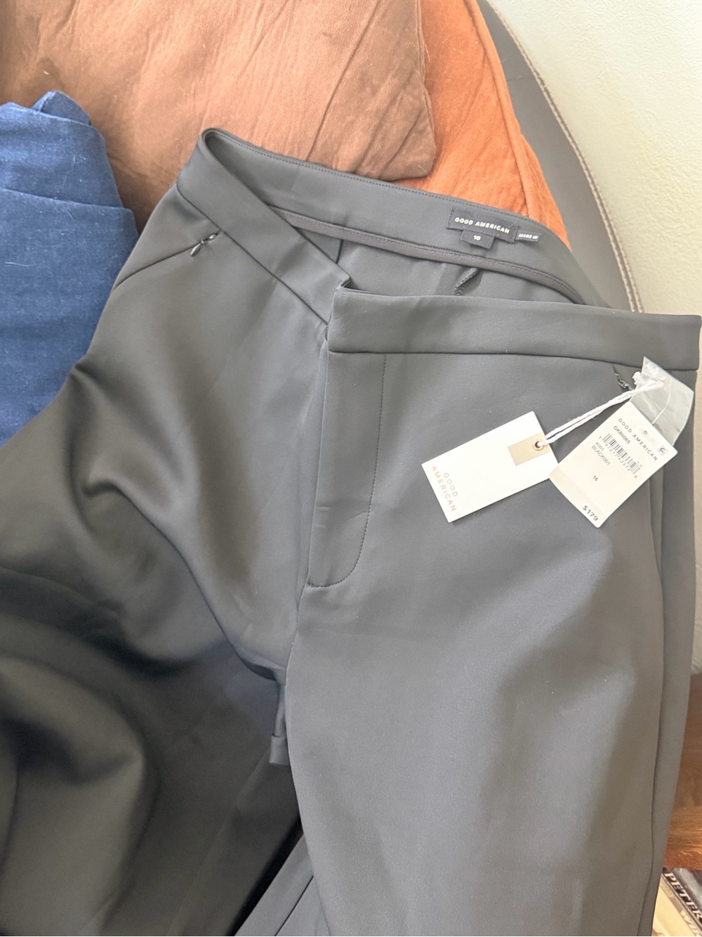 Good American Black Tailored High-Rise Trousers